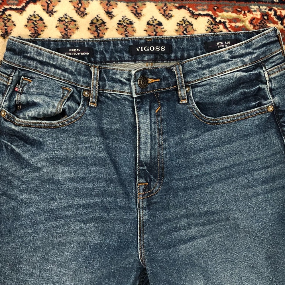 VIGOSS High Rise Friday Tapered Boyfriend Jeans 28 Inseam 26 EUC